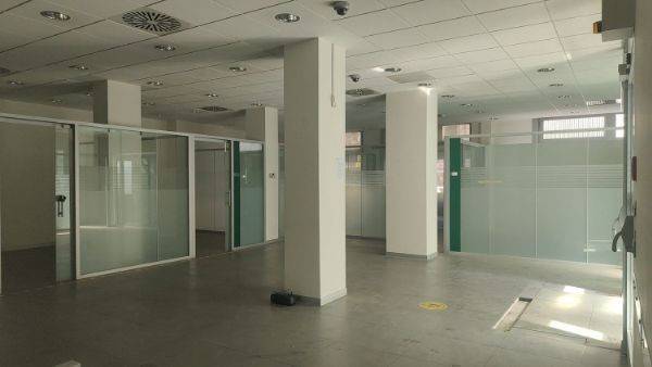 Locale commerciale corso giuseppe garibaldi, centro, salerno