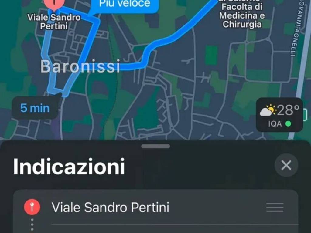 Stanza singola viale sandro pertini 30, baronissi