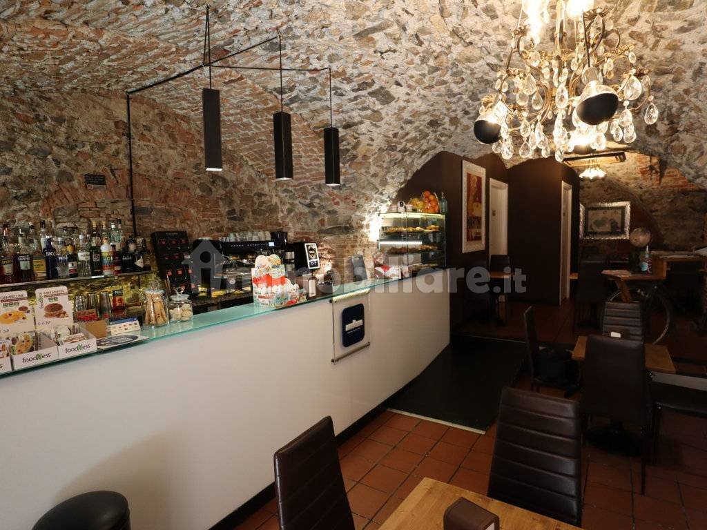 INTERNO BAR