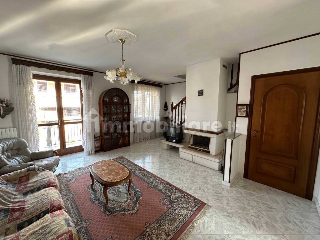 Salone