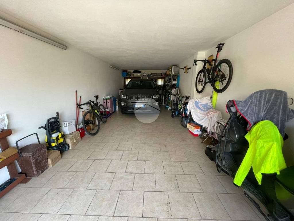 garage