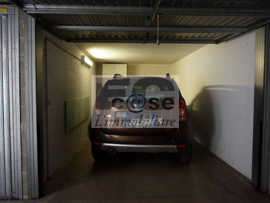 Garage - box via arrigo boito, cazzaniga - ospedale, monza