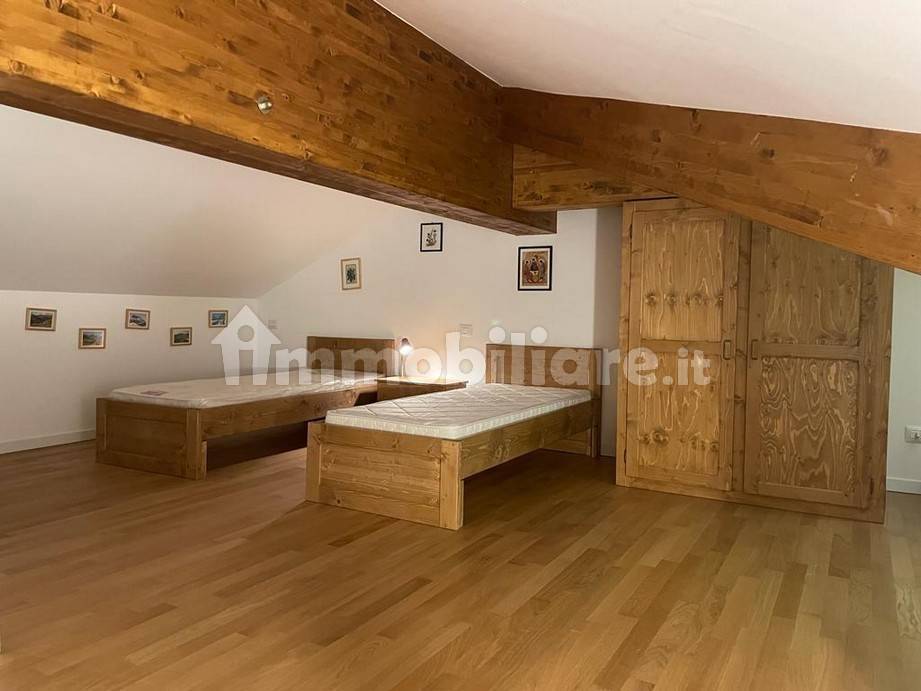 SOTTOTETTO 4 PP LETTO E BAGNO