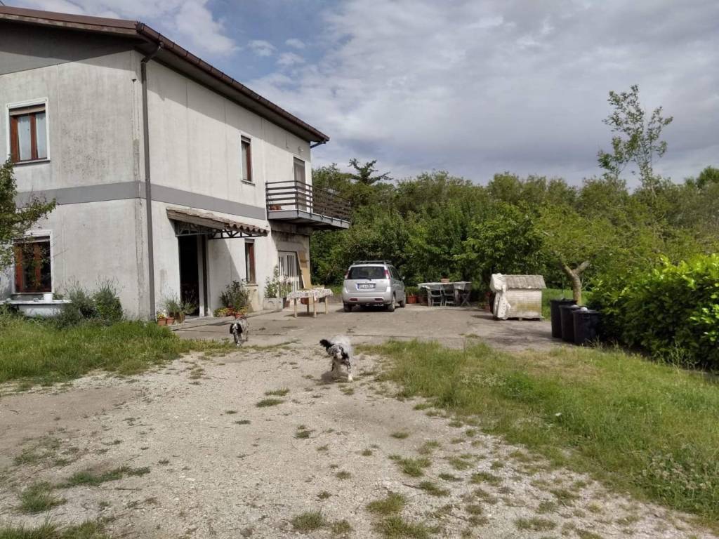 Villa unifamiliare contrada castelluccio, bisaccia