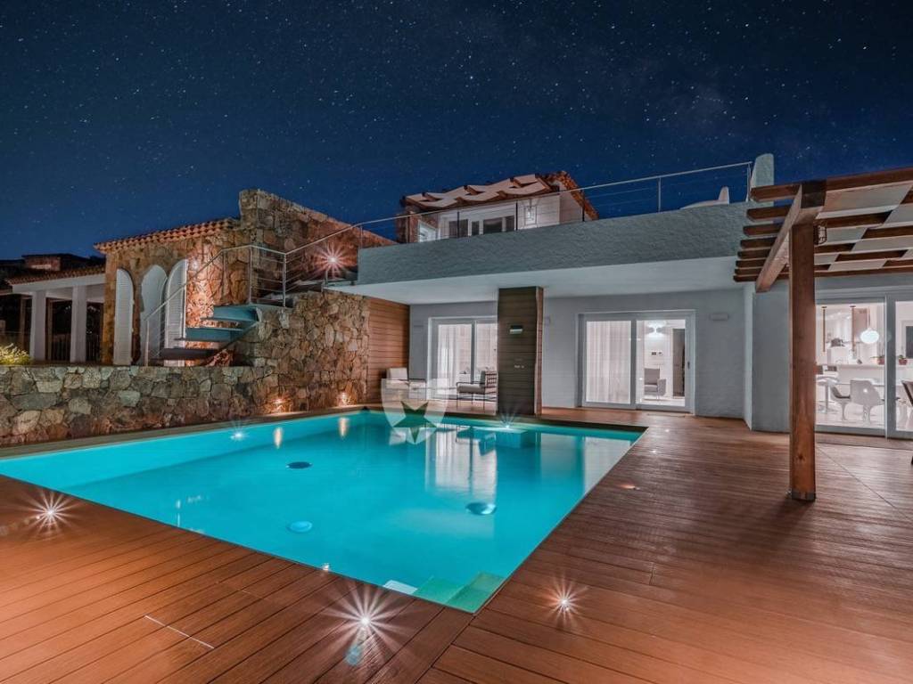 Villa plurifamiliare, nuova, 194 m², cannigione, arzachena