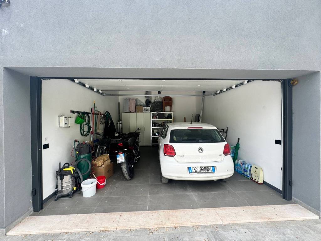 garage