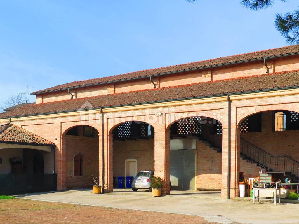 vista dal cortile interno