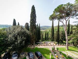 Porzione di villa storica in affitto - vista