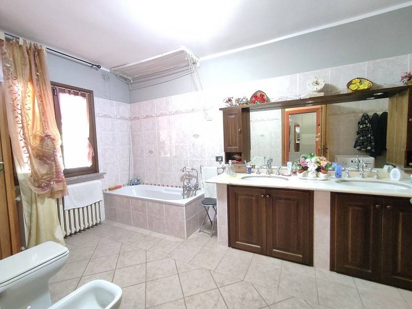 BAGNO PIANO TERRA