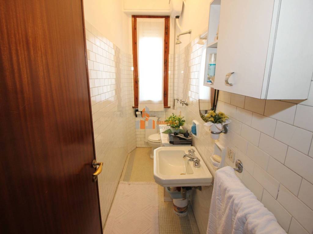 Secondo Bagno piano 1