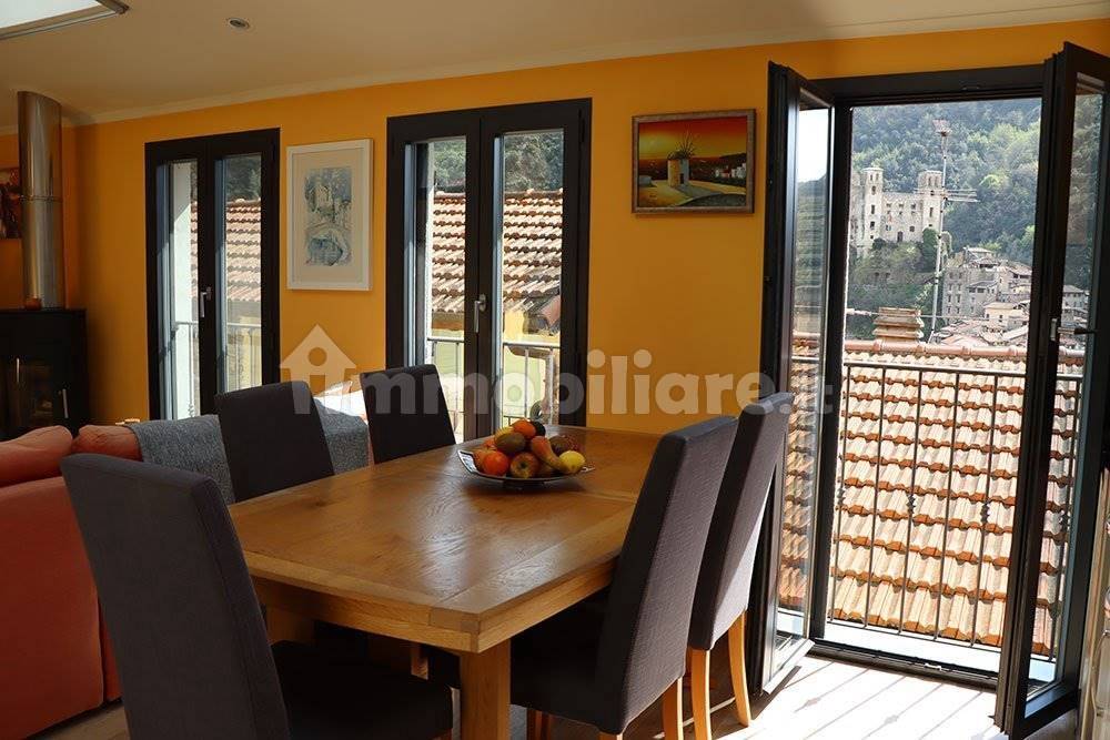 Dolceacqua-Liguria-village-house-for-sale-le-46001