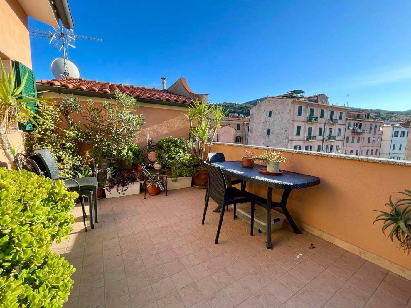 Appartamento in vendita a Rio