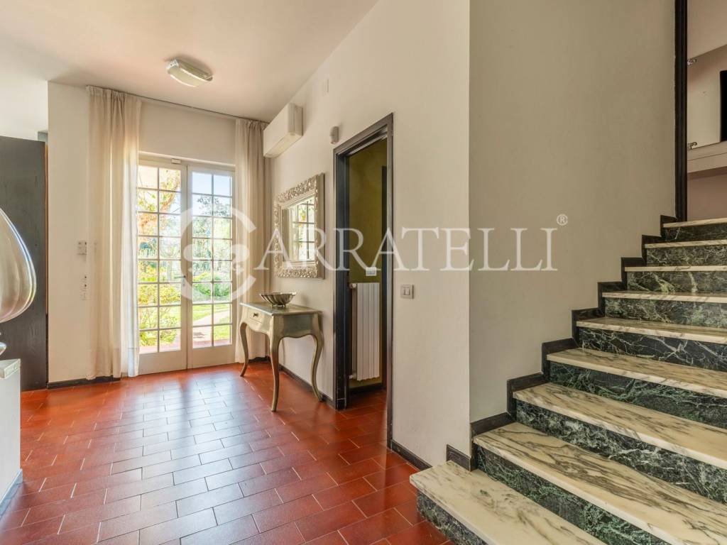 Villa con piscina a Forte dei Marmi