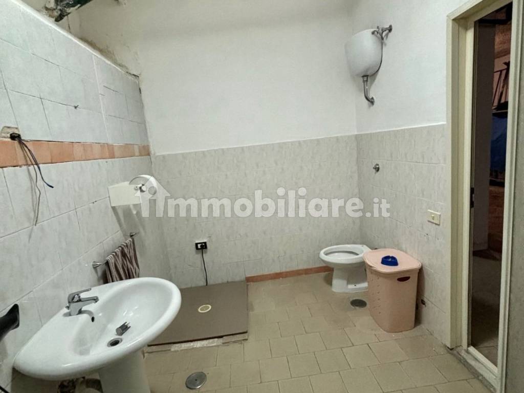 bagno seminterrato