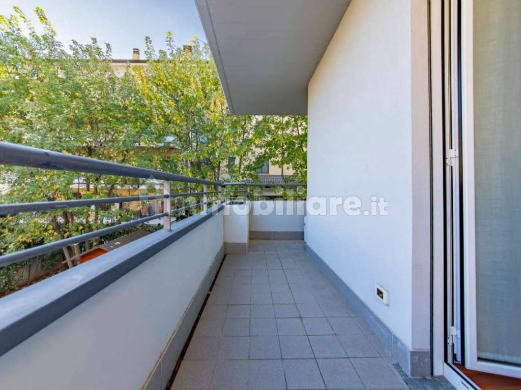 vendita_trilocale_terrazzo_boxdoppio_arese_vialese