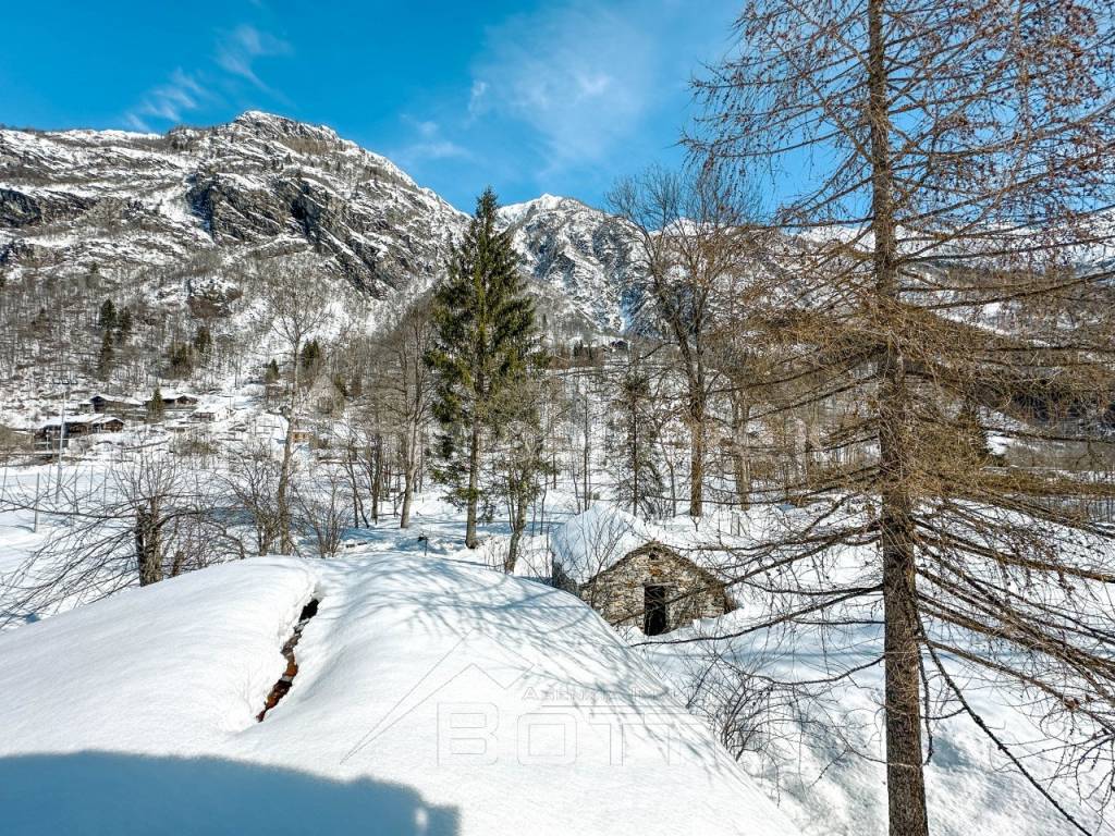 rustico vendita alagna vista6