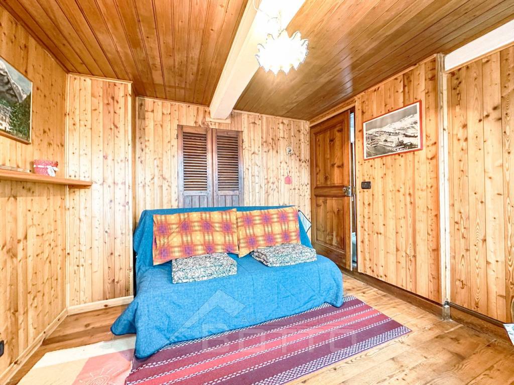 casa vendita alagna letto98