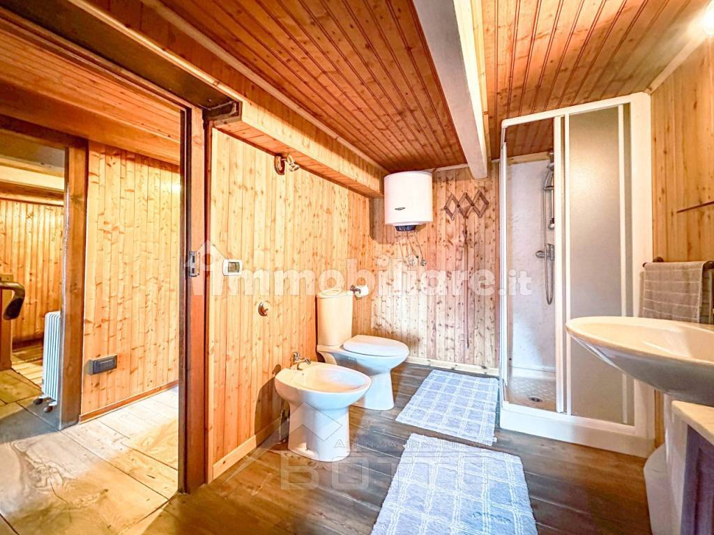 casa vendita alagna bagno4