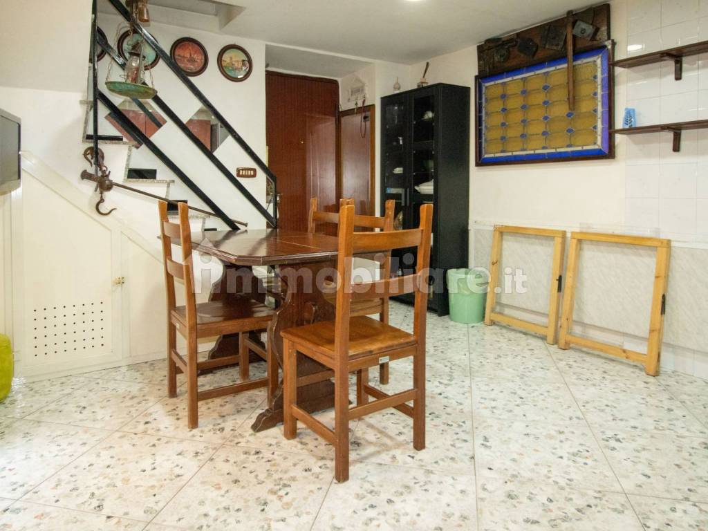 Sale Apartment Naples. 2room flat in via Sant'Alfonso Maria De Liguori