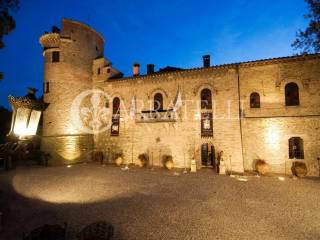 Castello medioevale in Umbria01.JPG