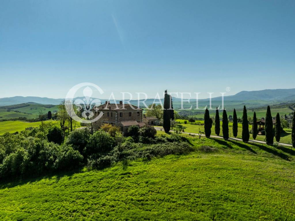 Casale in Pietra panoramico a San Quirico d Orcia