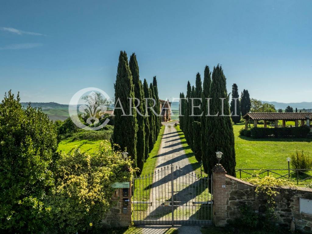 Casale in Pietra panoramico a San Quirico d Orcia