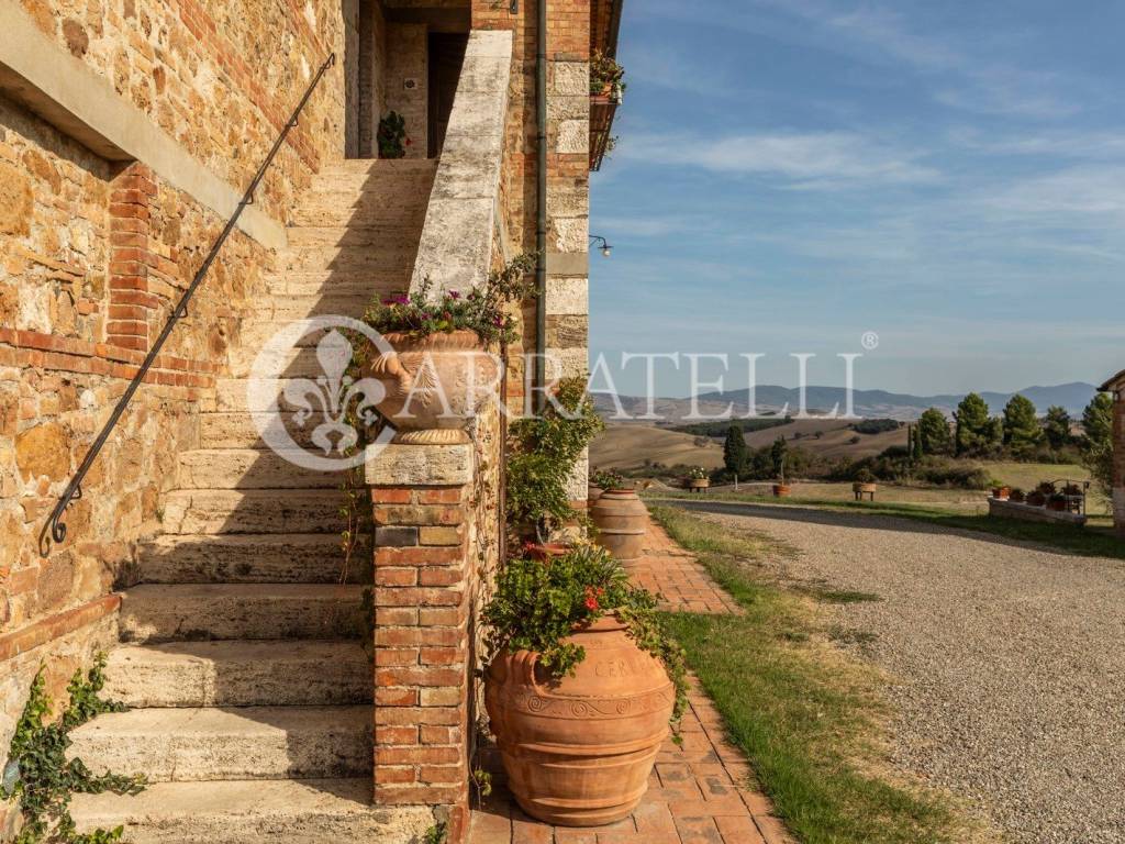 Casale in Pietra panoramico a San Quirico d Orcia