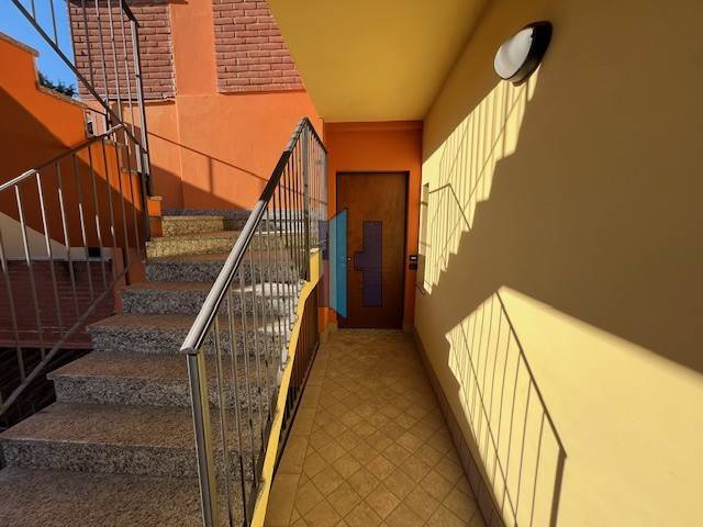 scale di ingresso  2