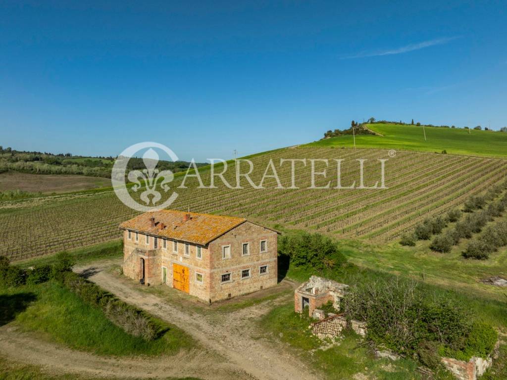 Casale in Pietra da ristrutturare a Pienza