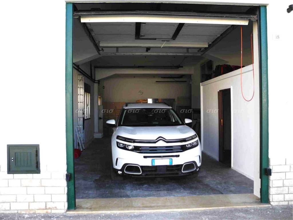 garage