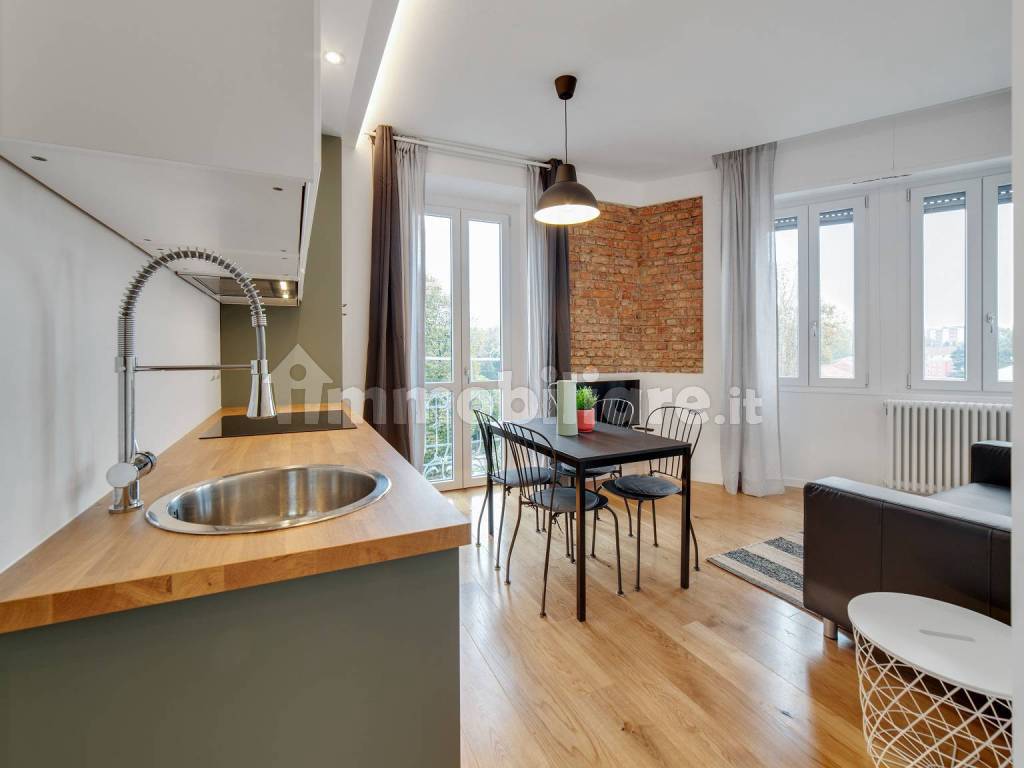 Rent Apartment Milan. 2room flat in via Padova 82. Excellent condition