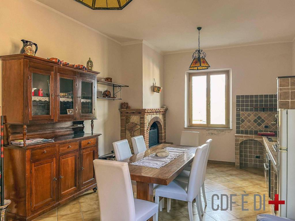 4-room flat via Roma, Centro, Castelnuovo di Farfa