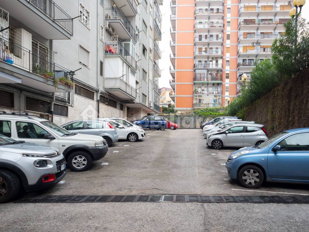 Area parcheggio