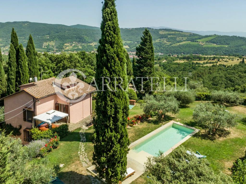 Villa con piscina sulle colline di Capolona