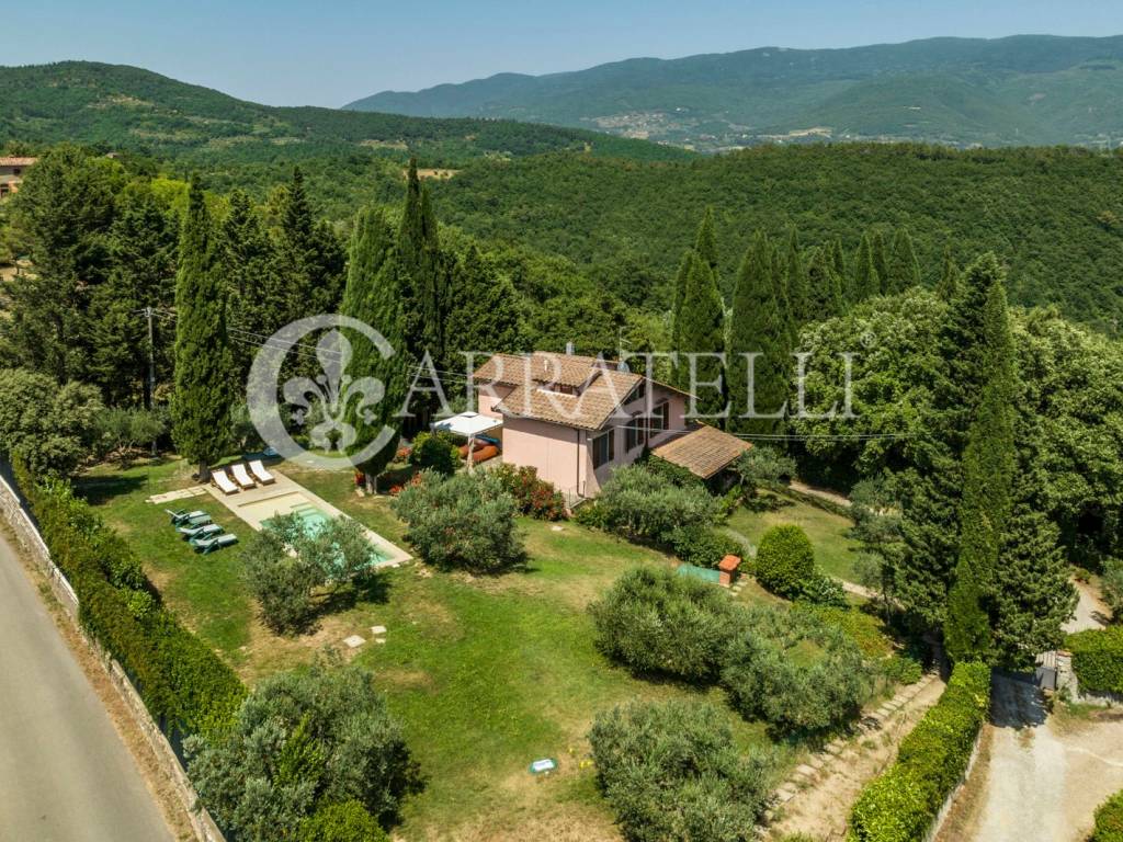 Villa con piscina sulle colline di Capolona