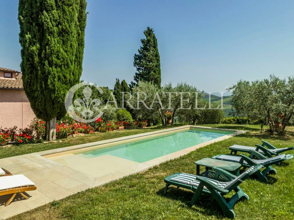 Villa con piscina sulle colline di Capolona