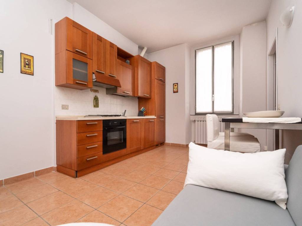 ZONA LIVING CON CUCINA A VISTA