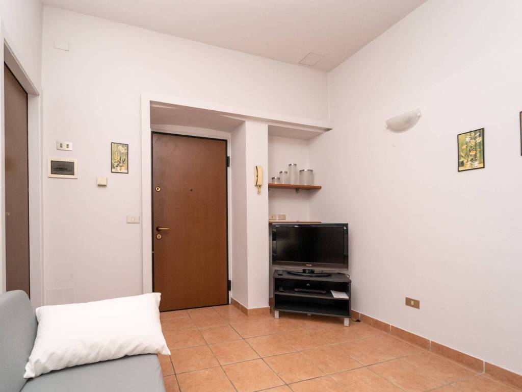 ZONA LIVING CON CUCINA A VISTA