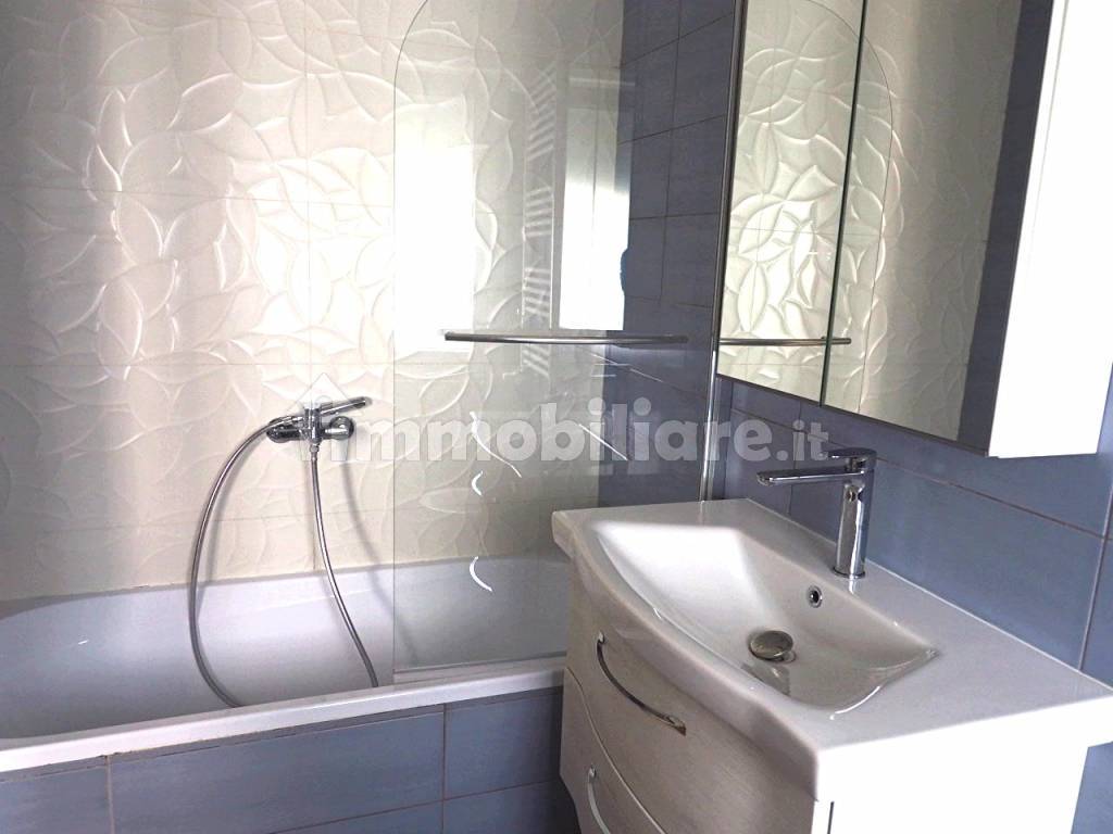 Bagno2_dpregioimmobiliare