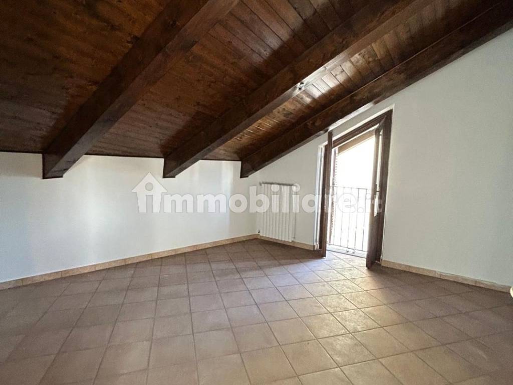Sale Apartment Mondovì. 4room flat in piazza Santa Maria Maggiore