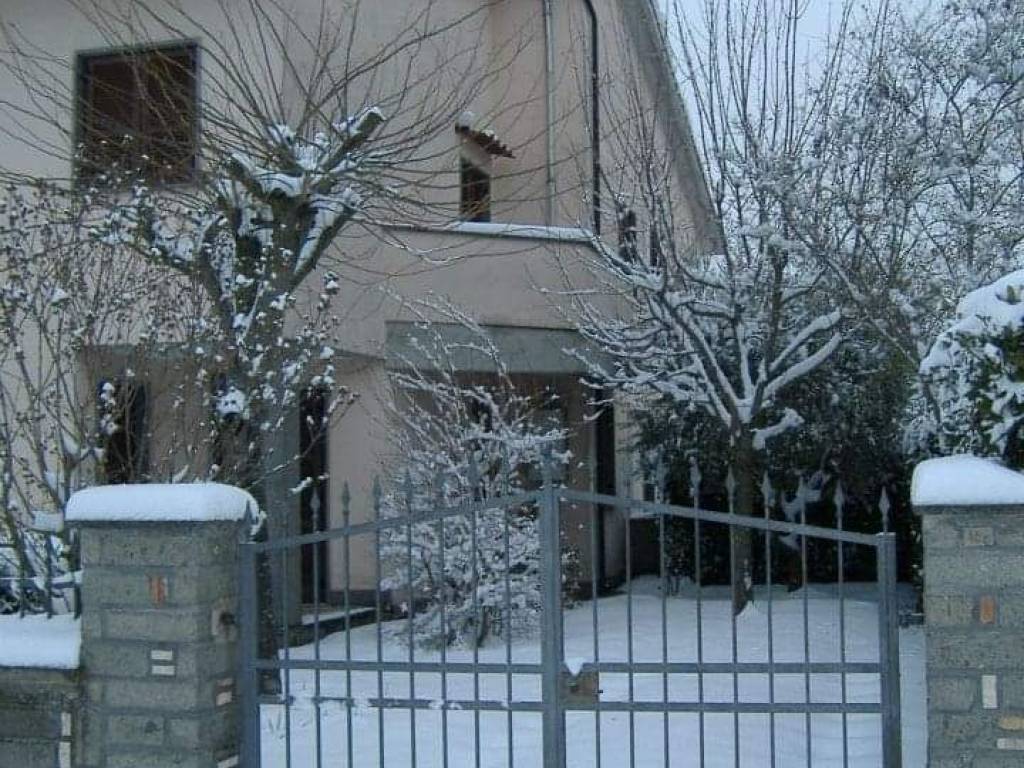 Terratetto plurifamiliare via aldo moro 5, centro, bomarzo