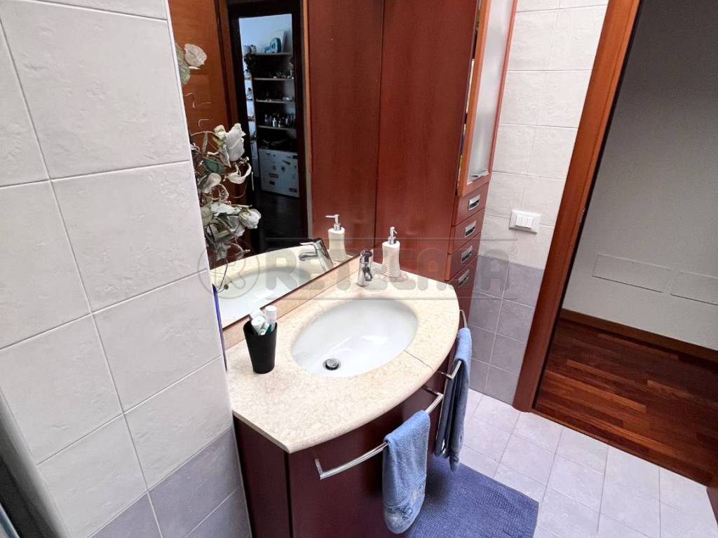 SECONDO BAGNO 1.jpg