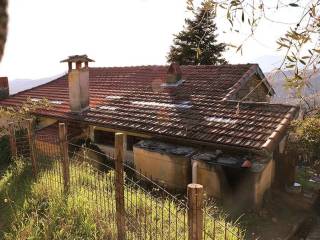 Dolceacqua-Liguria-plot-for-sale-le-46005-110