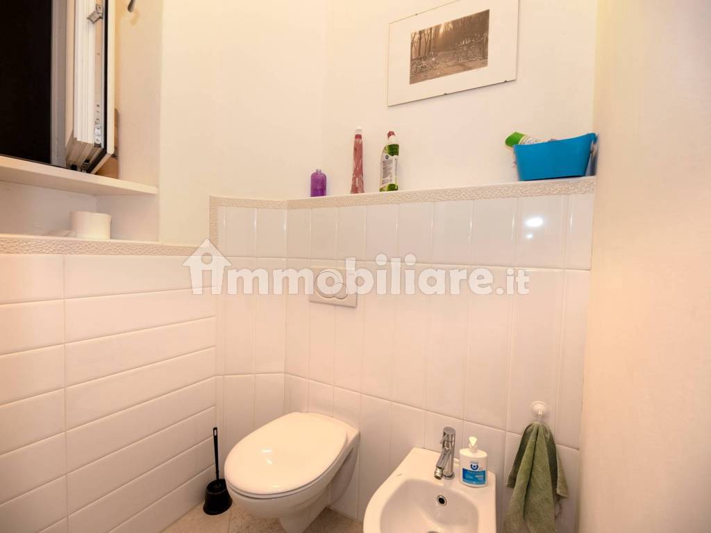 BAGNO FINESTRATO