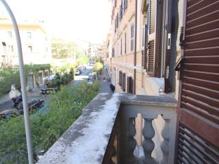 BALCONE