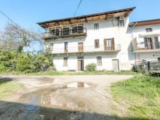 casa vendita sanmaurizio esterno