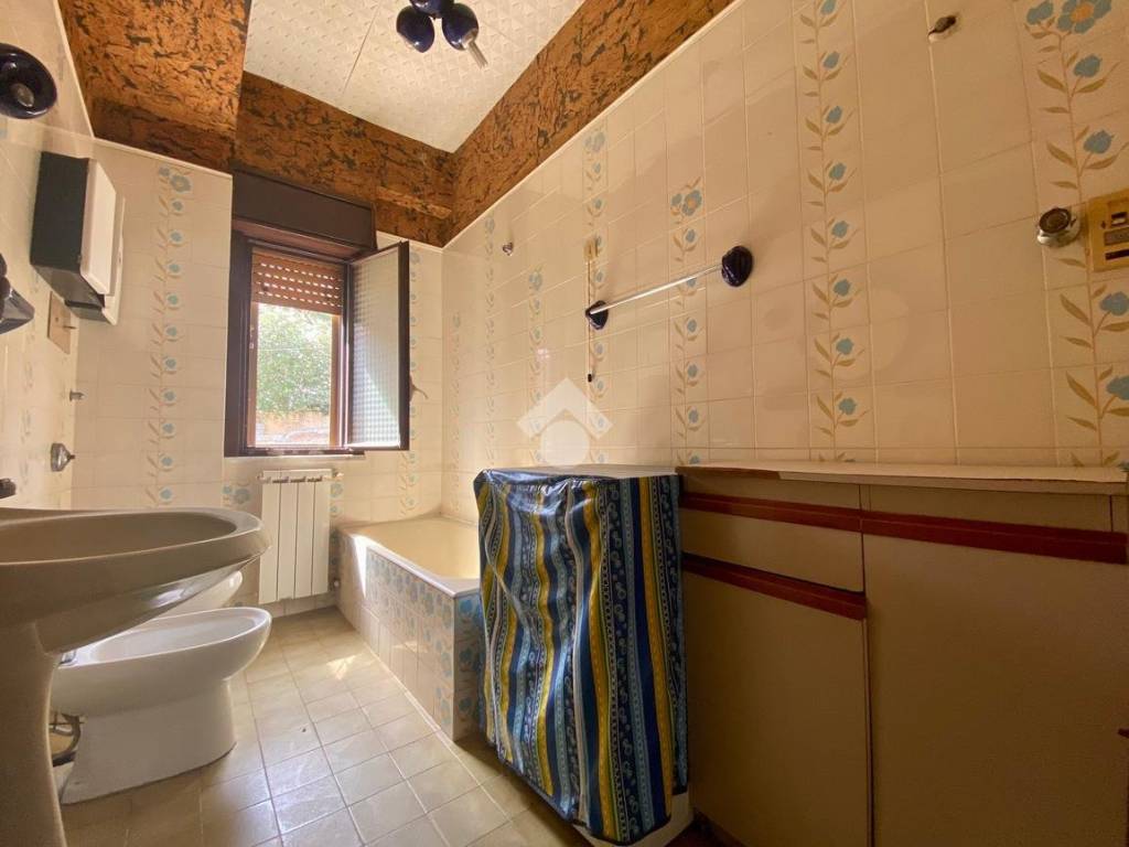 8-Bagno