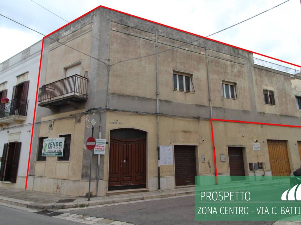 Palazzo - edificio via cesare battisti 3, mesagne