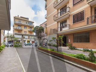 2.Ingresso condominio