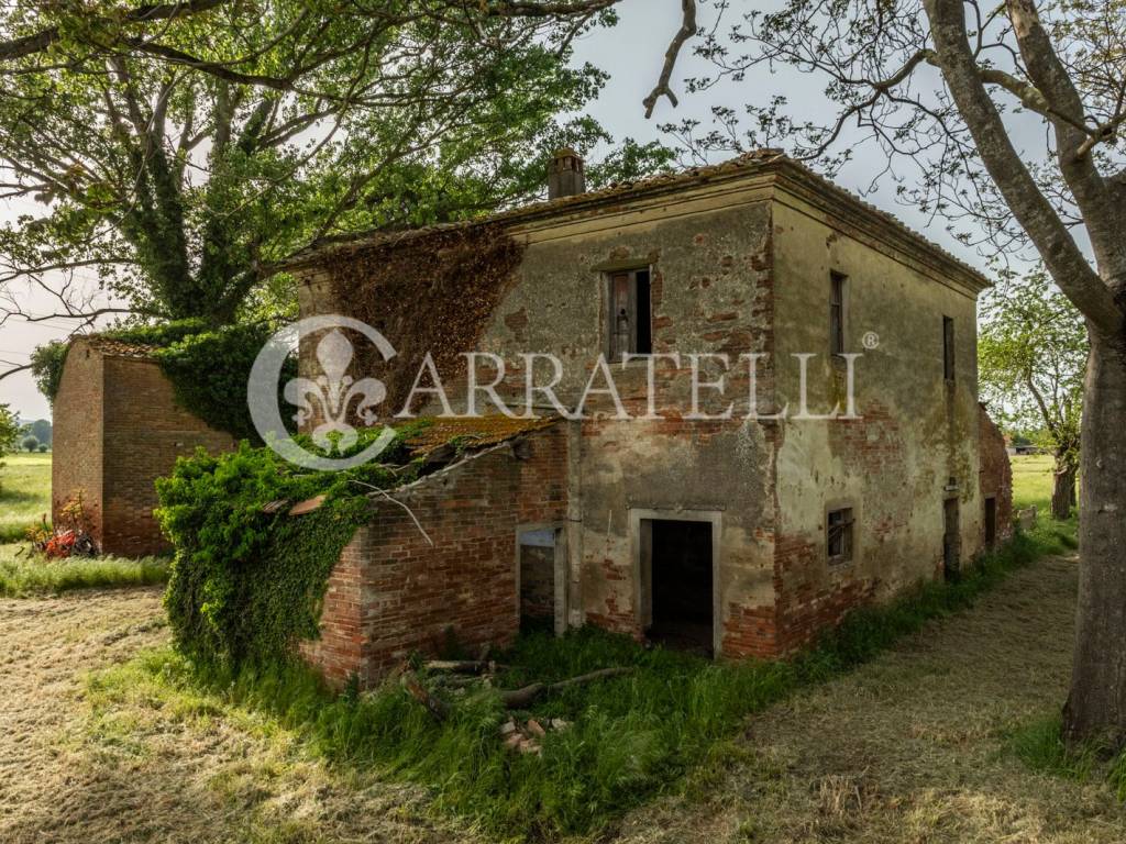 Rudere con annessi a Montepulciano